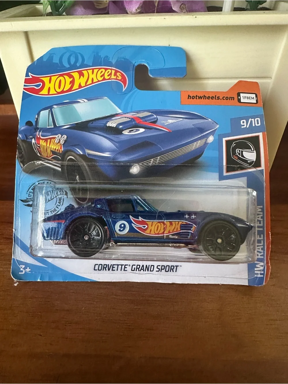 Hot Wheels Cars Lot 7 Bundle & Car Case 6